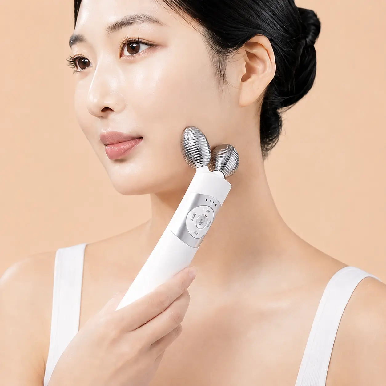 Mommycare EMS V-Thera hands-free facial sculpting device LUMIYE