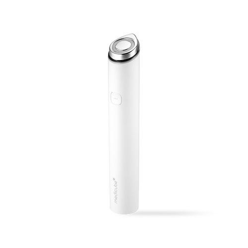 Medicube AGE-R Mini compact Korean beauty device LUMIYE
