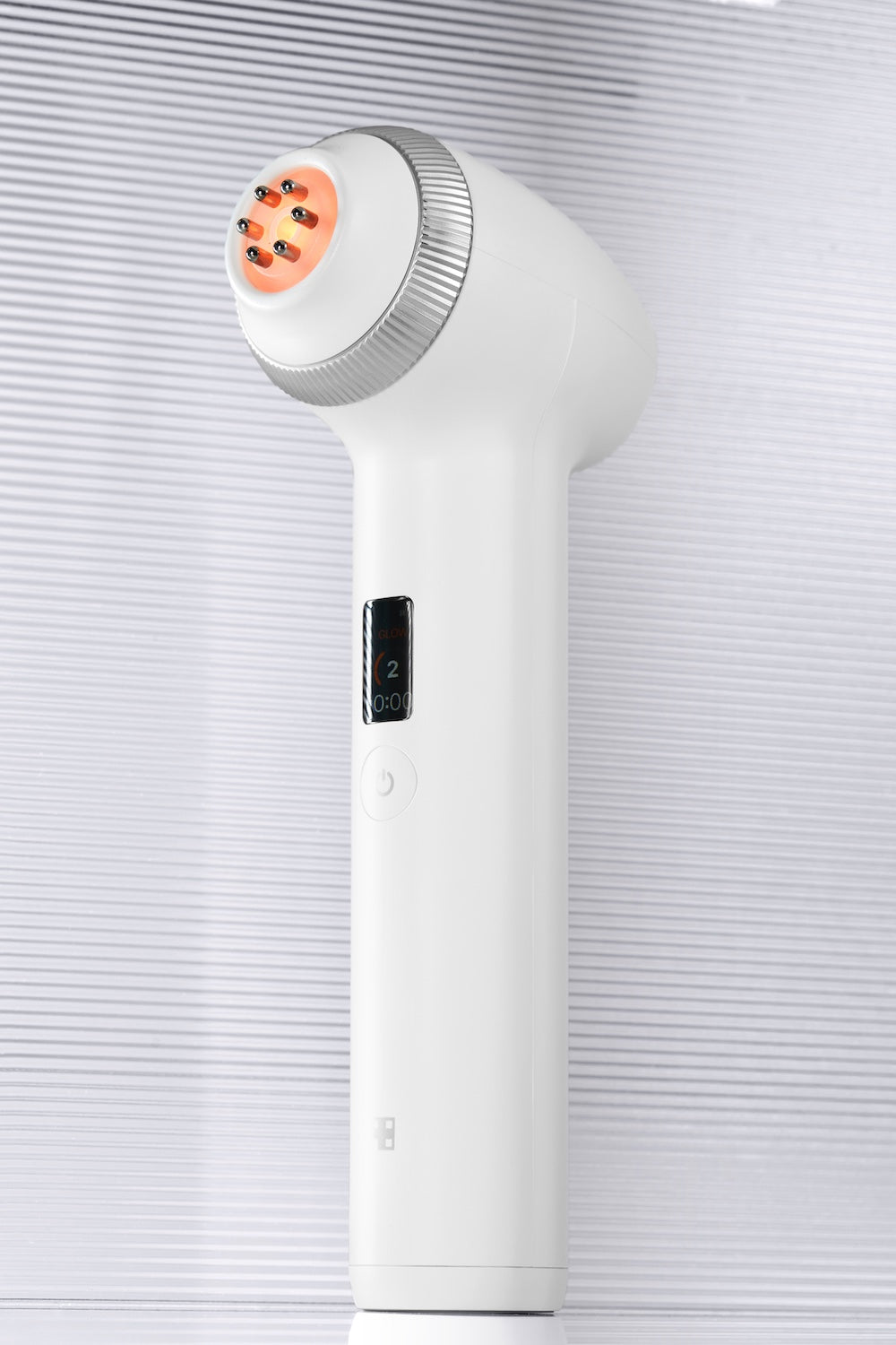 Medicube AGE-R UltraTune RF microcurrent device LUMIYE