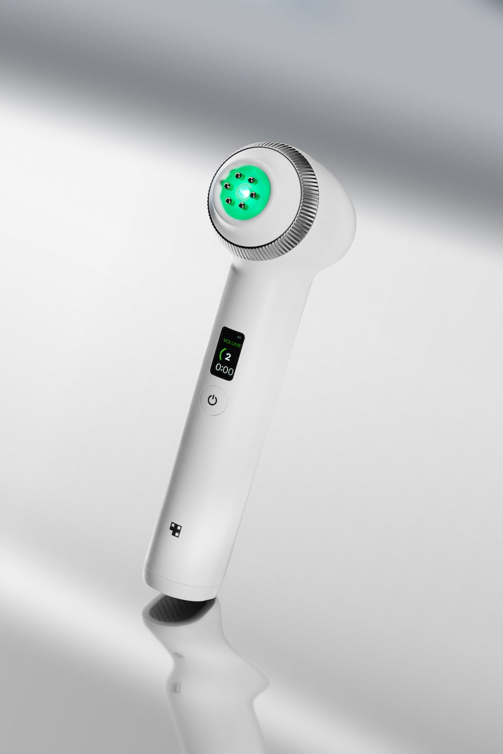 Medicube AGE-R UltraTune RF microcurrent device LUMIYE