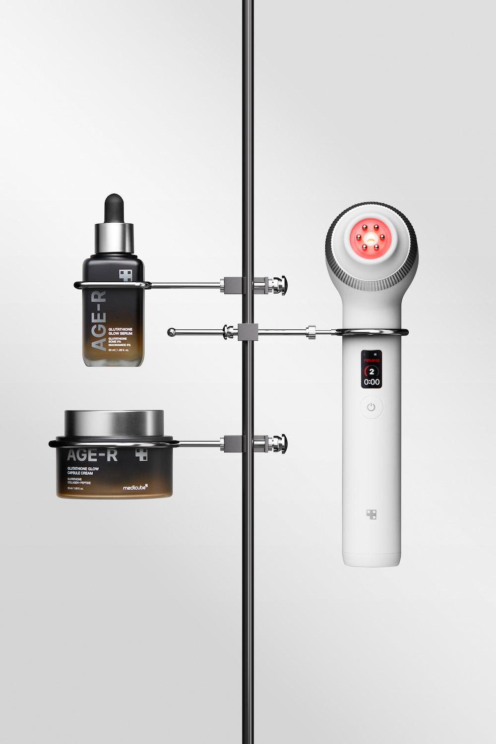 Medicube AGE-R UltraTune RF microcurrent device LUMIYE